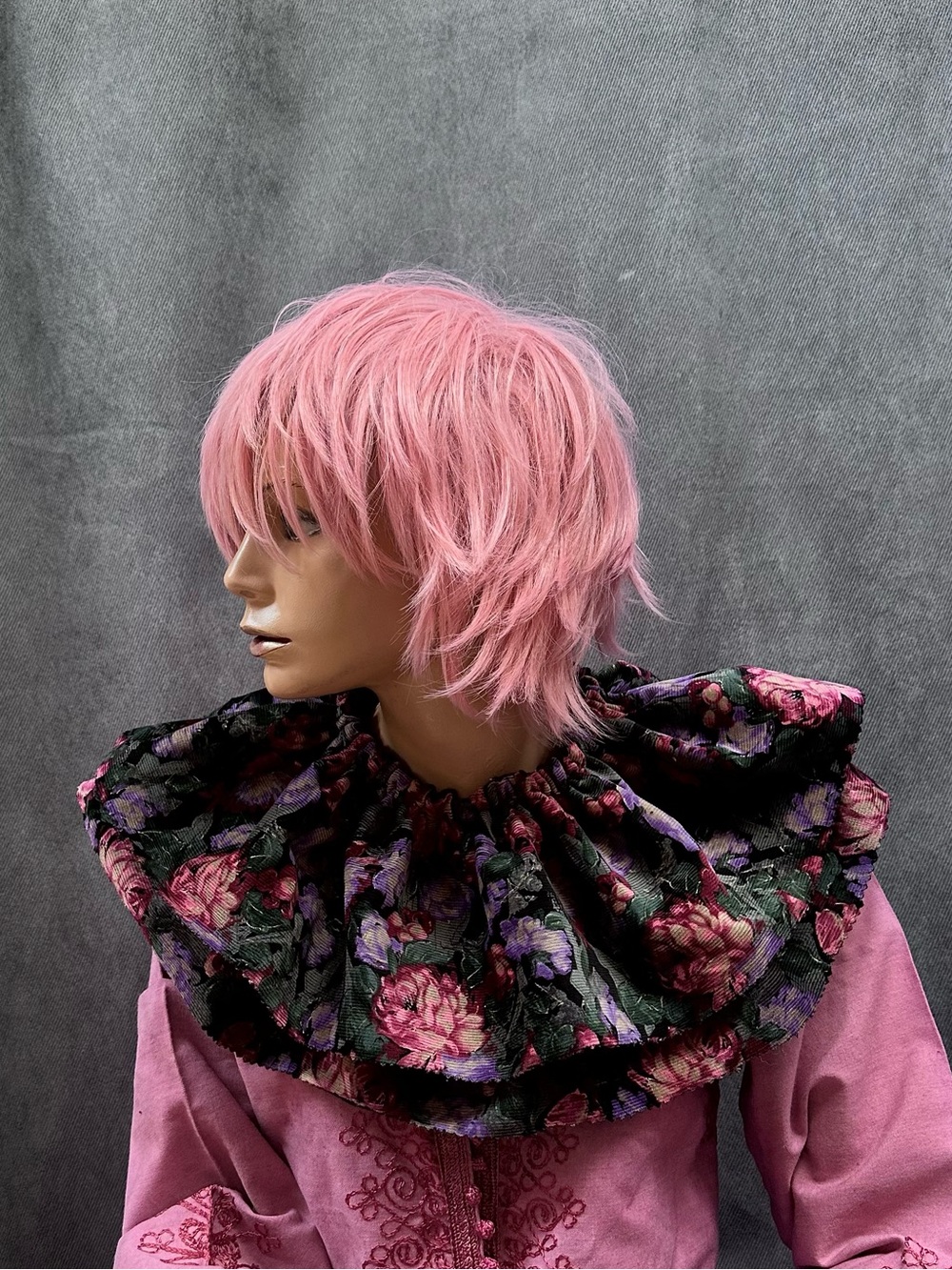 Vintage ruffle clown collar floral velvet